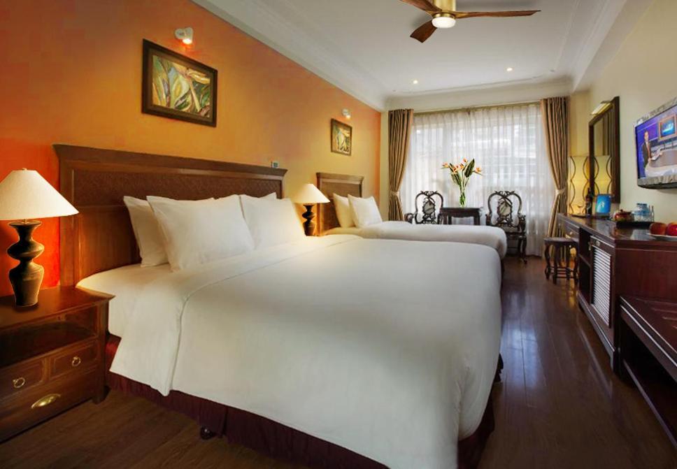 Classic Street Hotel Hanoi Bagian luar foto